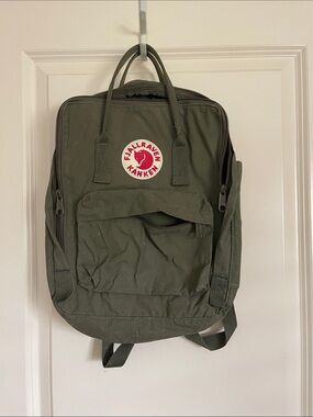 Fjallraven Kanken Backpack in Olive